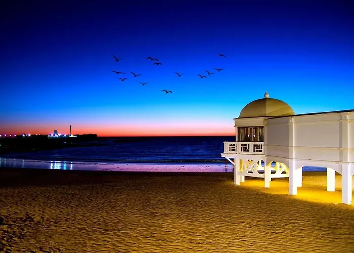 Precioso Apartamento: La Luz De Cadiz